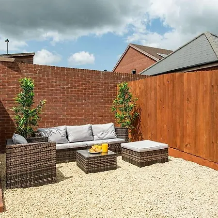 Designed For Contractors And Families Ferienhaus *