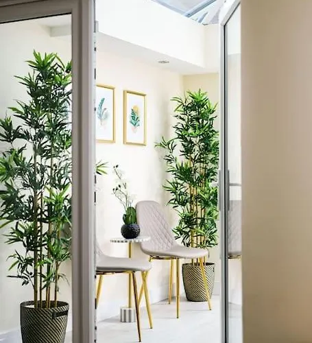 Ferienhaus Designed For Contractors And Families