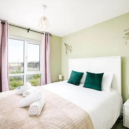 Designed For Contractors And Families Holiday home